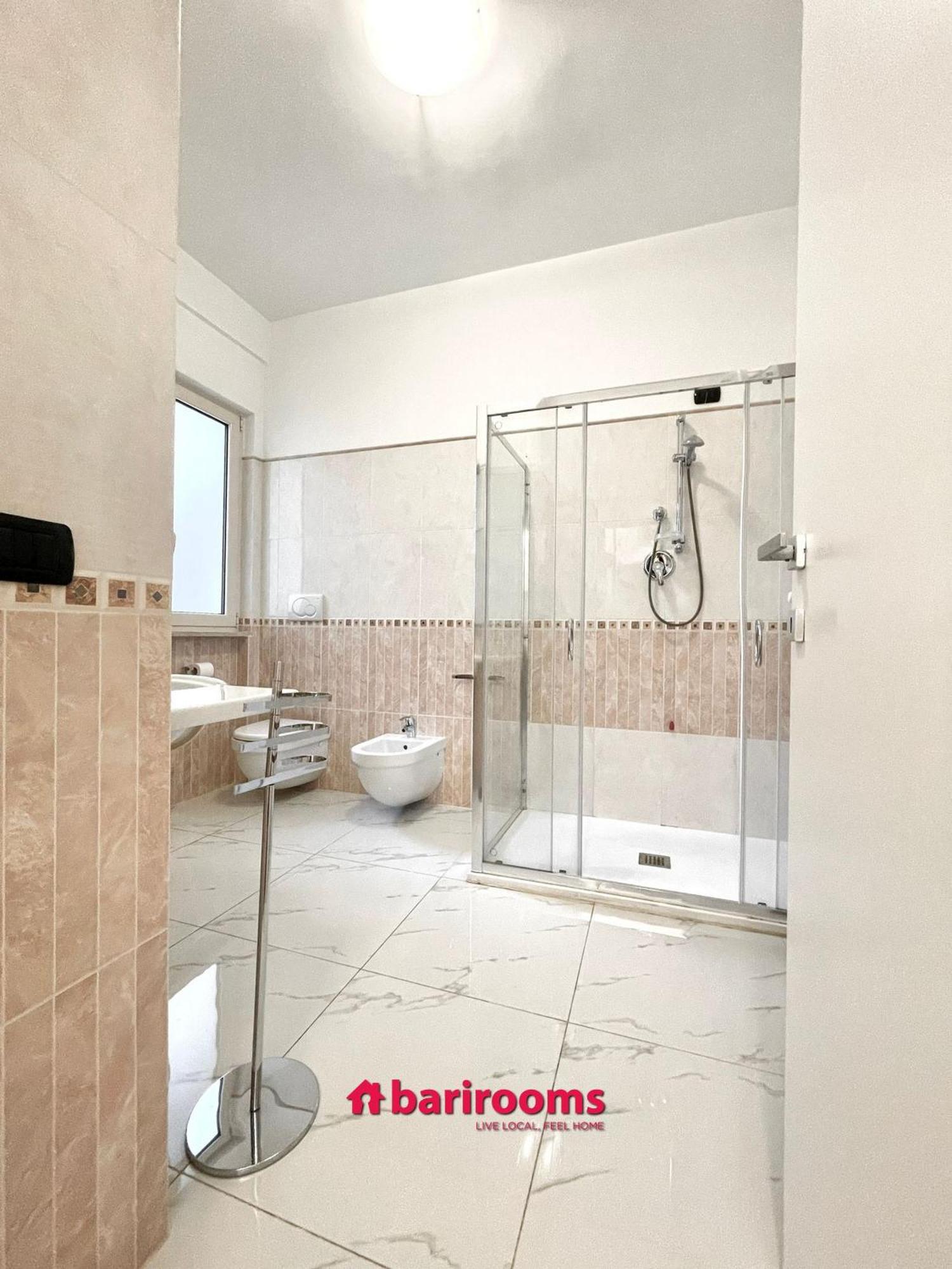 Barirooms Piccinni Екстериор снимка