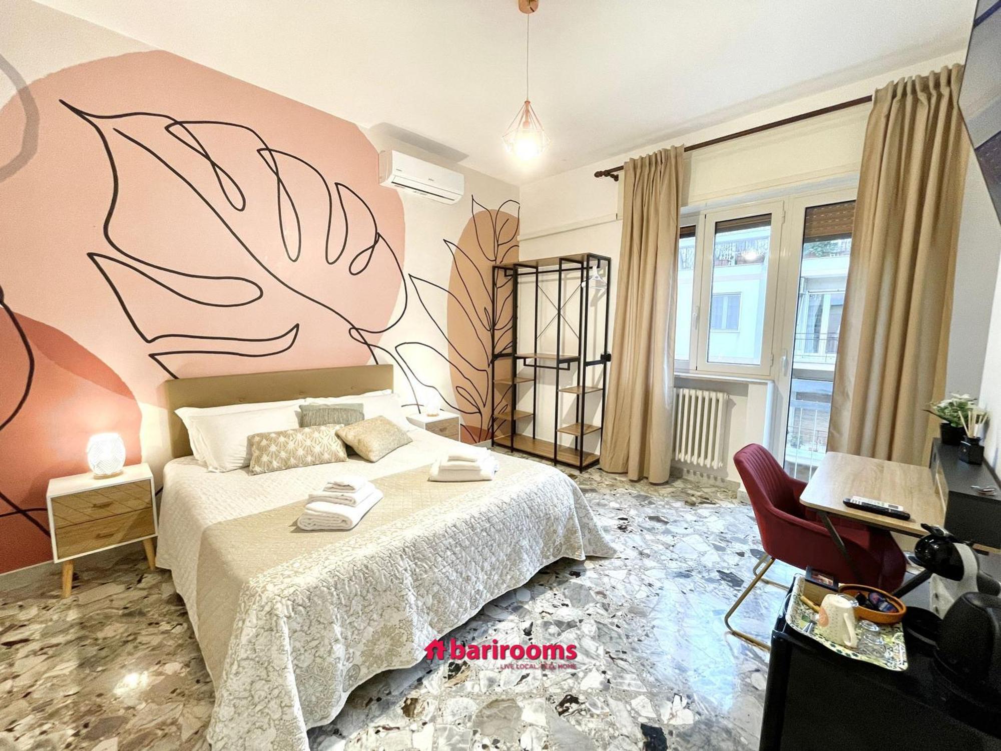 Barirooms Piccinni Екстериор снимка