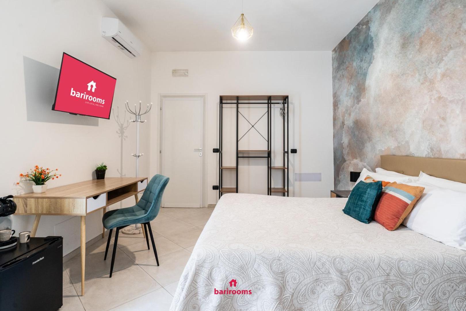 Barirooms Piccinni Екстериор снимка